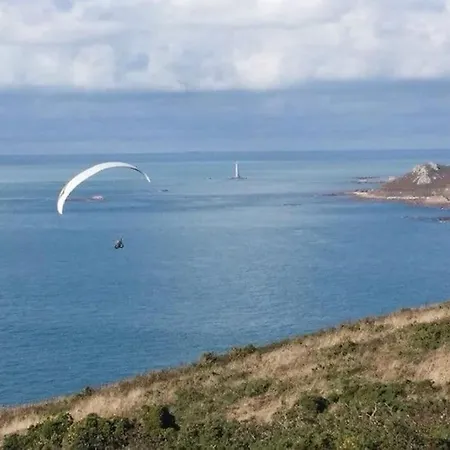 Bord De La Hague Port Racine